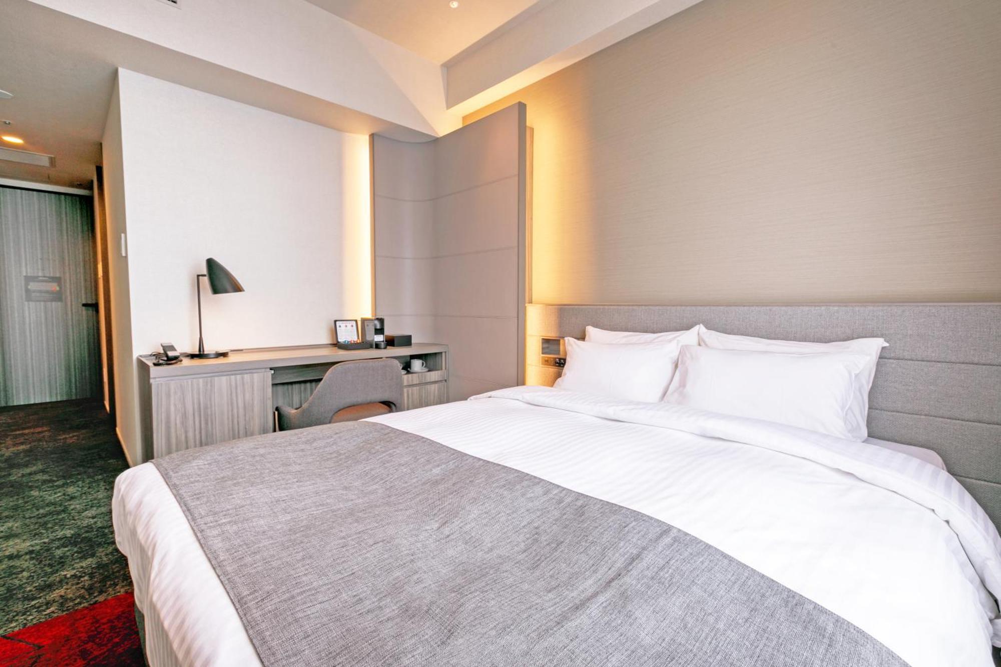 Hotel Jal City Fukuoka Tenjin Экстерьер фото